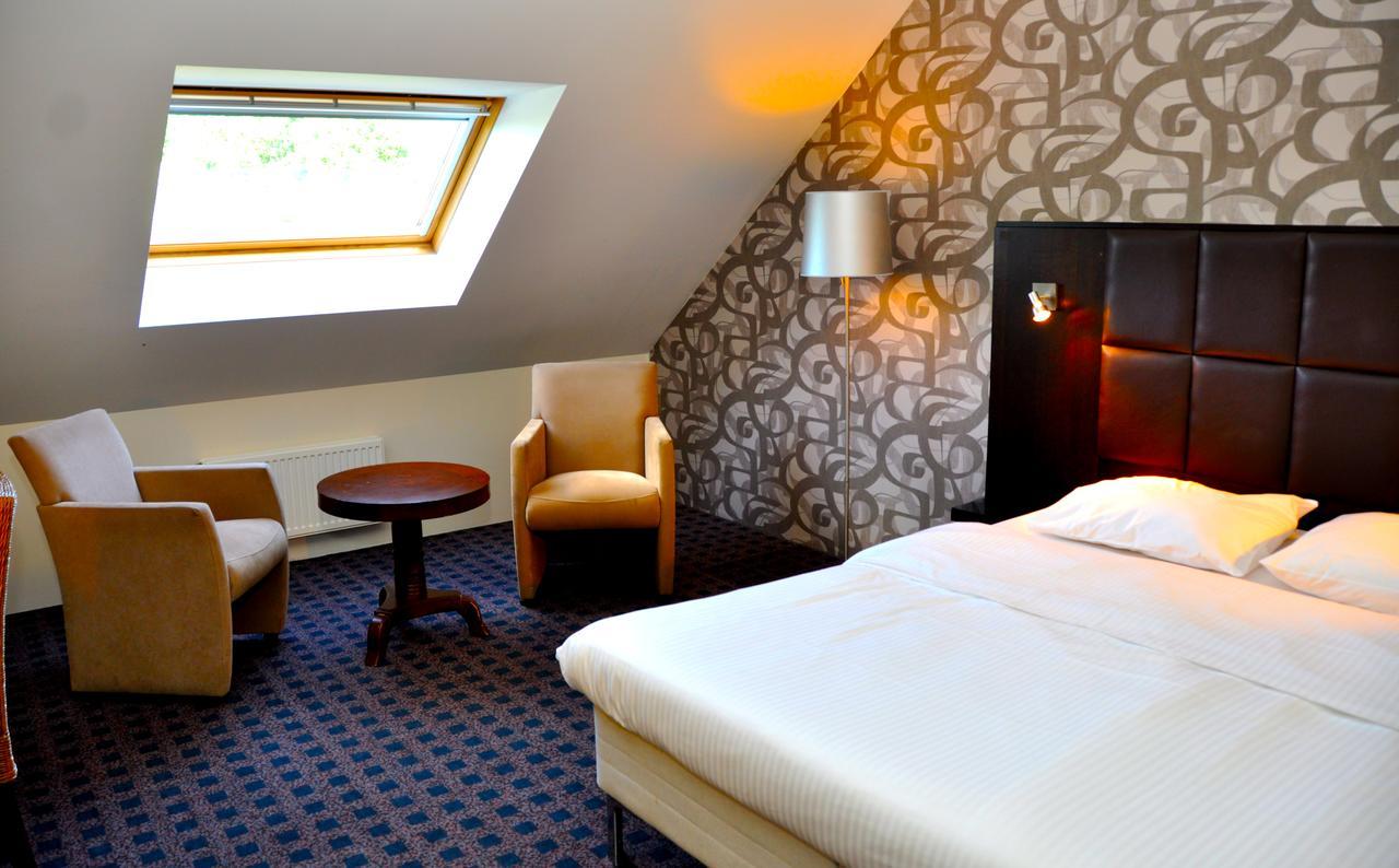 Hotel Prins Van Oranje Diest Exteriér fotografie